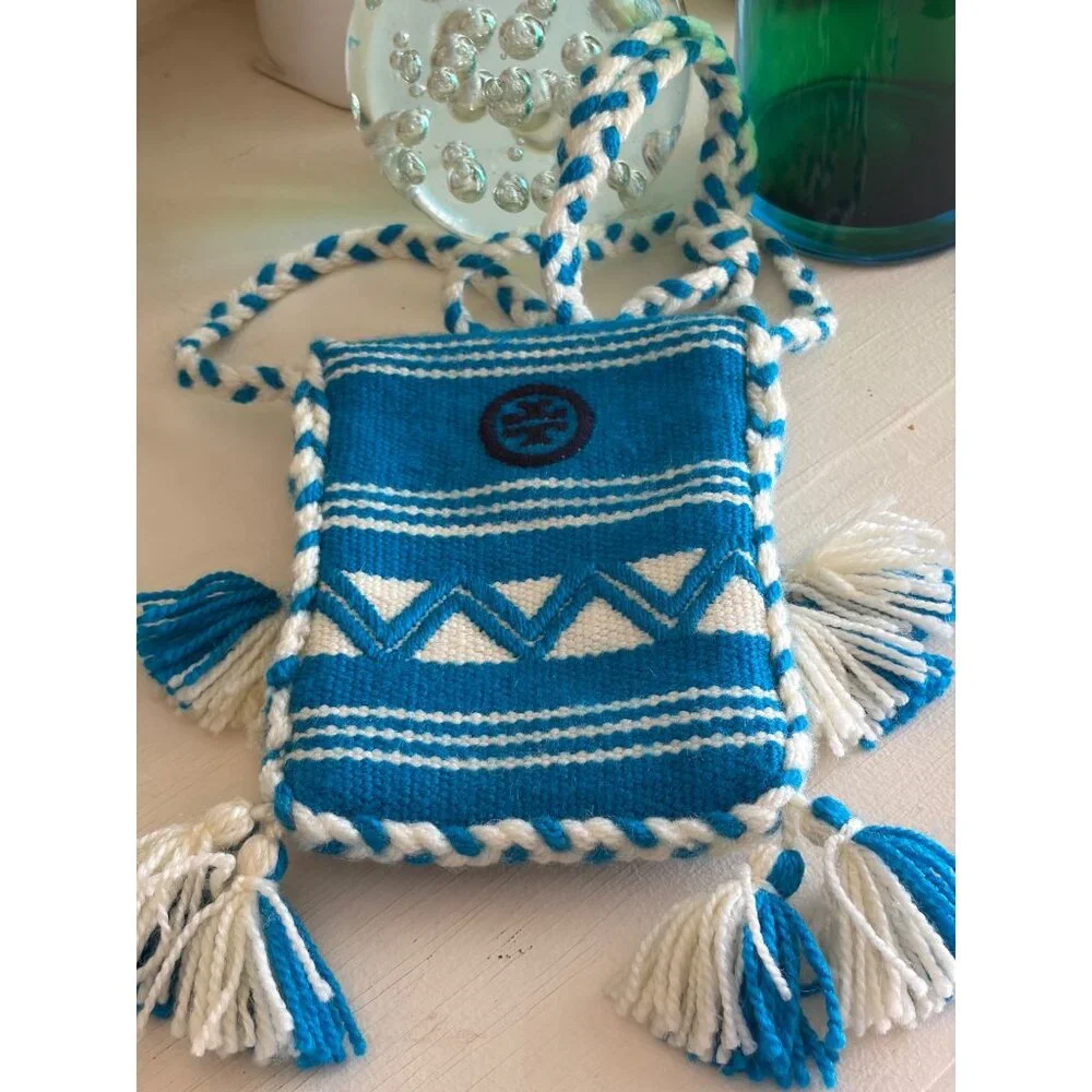 Tory Burch Woven Crossbody Phone Carrier Bag Blue & White - Picture 2 of 14